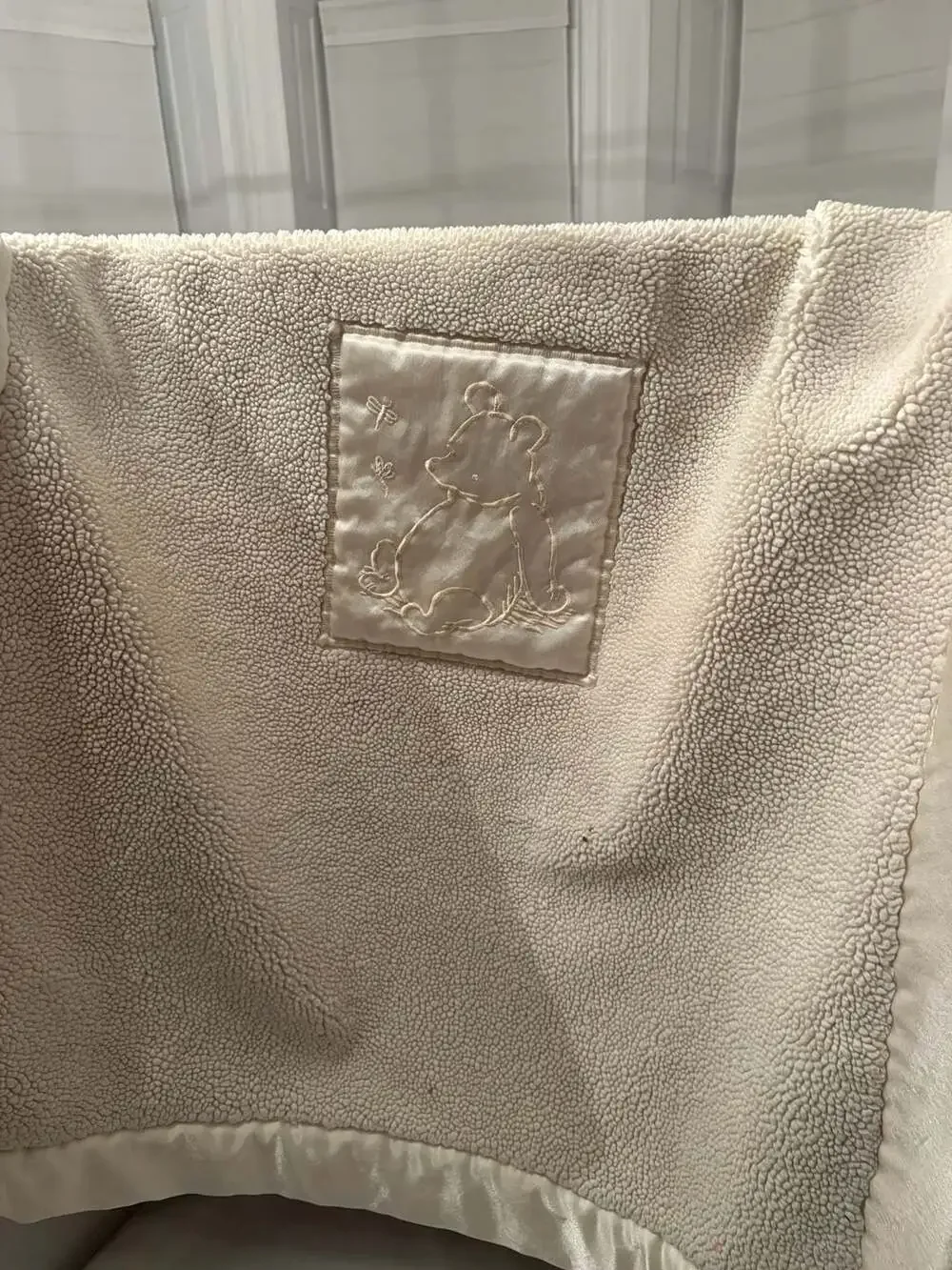 Disney Baby Winnie the Pooh Cream Sherpa Baby Blanket with Satin Trim